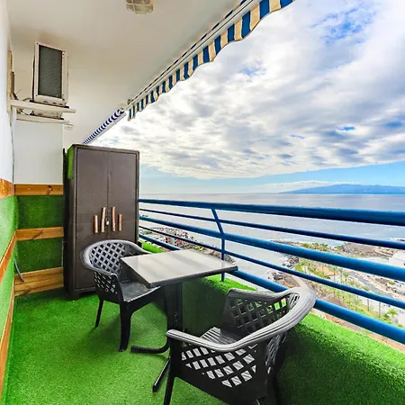 Апартаменти Oceanfront With Private Balcony In Playa Paraiso Адехе