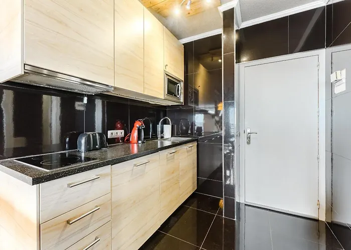 Oceanfront With Private Balcony In Playa Paraiso Апартаменты *